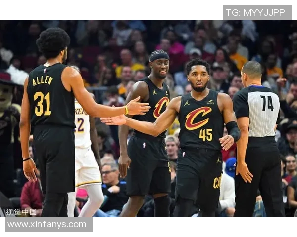 湖人对骑士精彩对决回顾1月14日比赛录像全景解析